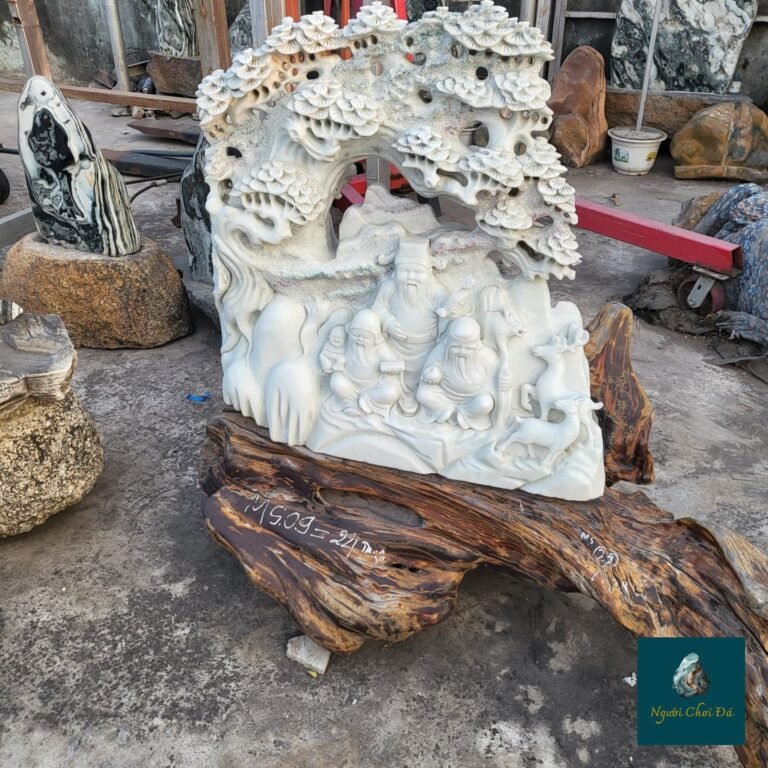 Instagram post from nguoichoidacaocap. This post is in position 27.
