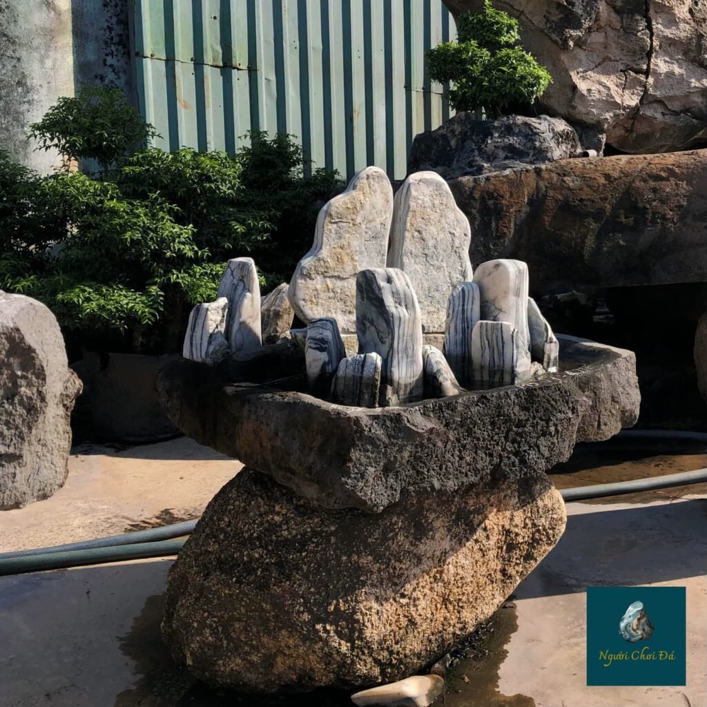Instagram post from nguoichoidacaocap. This post is in position 0.