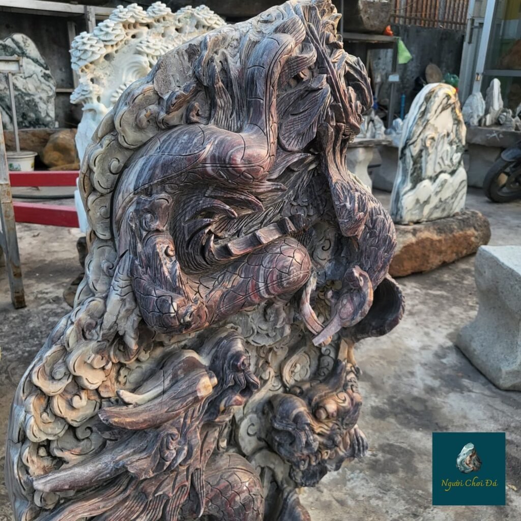 Instagram post from nguoichoidacaocap. This post is in position 1.
